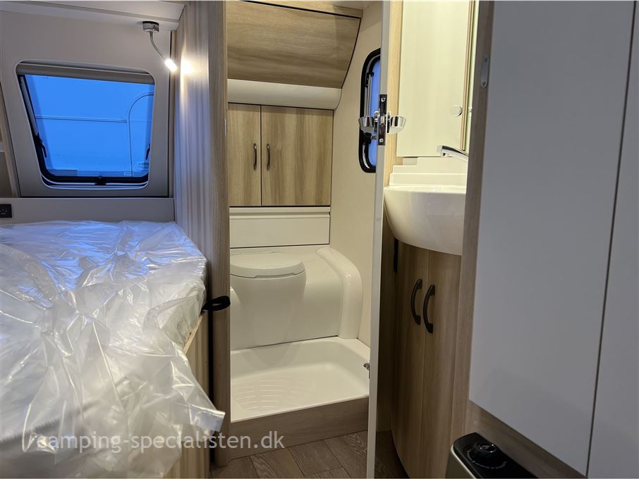 Hobby De Luxe 400 SFE